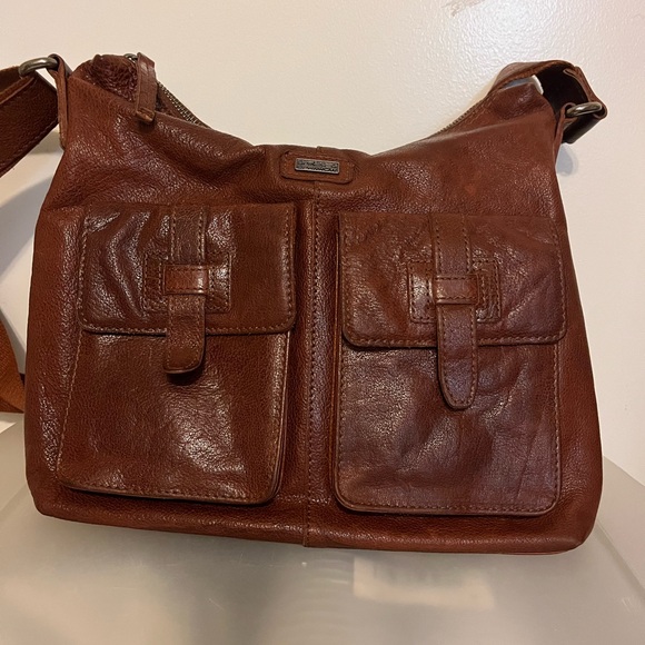 Spikes & Sparrow Leather Crossbody Bag - Picture 6 of 13